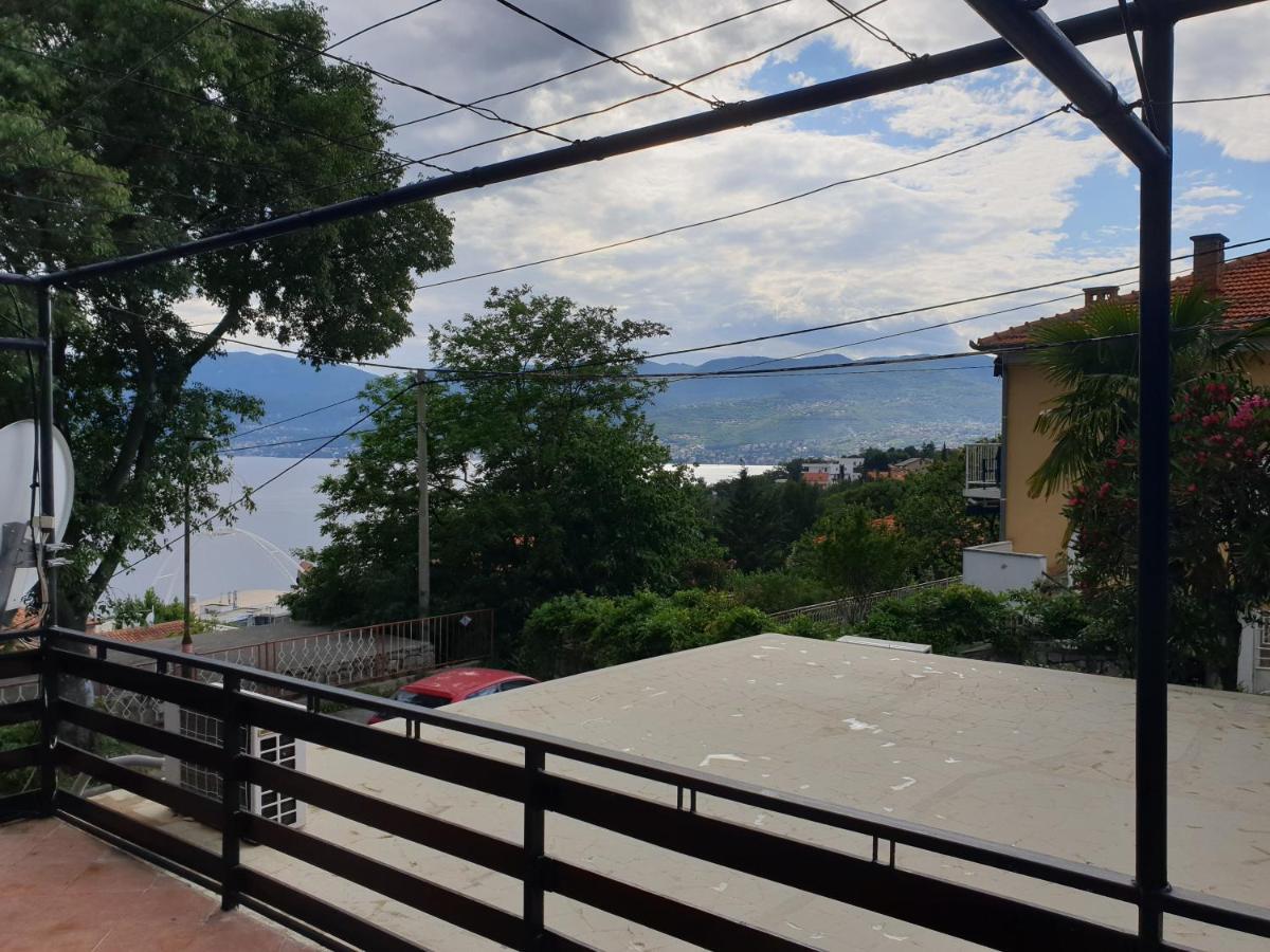 Pansion Pernjak Rijeka Buitenkant foto